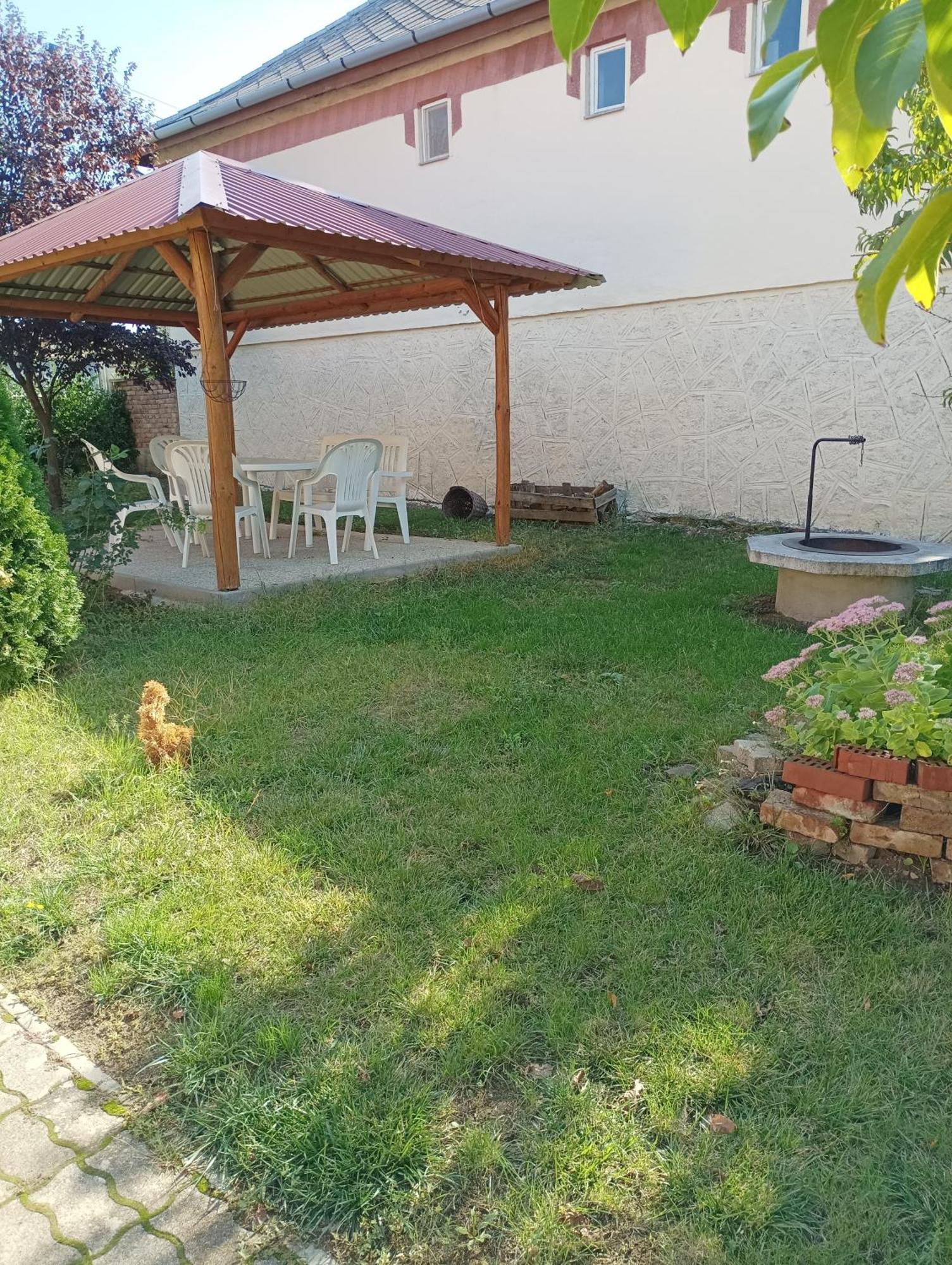 Bandi Vendeghaz Apartment Verpelét Екстериор снимка