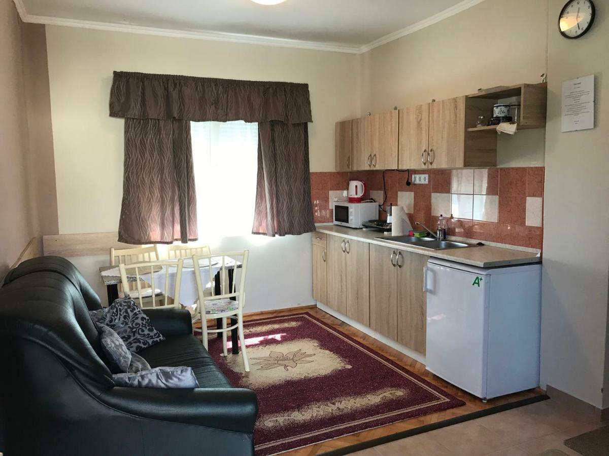 Bandi Vendeghaz Apartment Verpelét Екстериор снимка